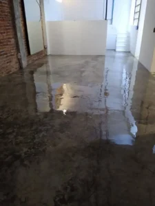 Transforma tu hogar con Pisos Epóxicos Residenciales en Mérida