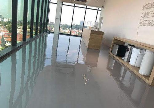Porcelanato liquido autonivelante en Mérida